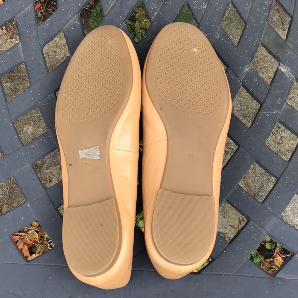 Tory Burch Tan Leather Logo Ballet Flats - Picture 8 of 8